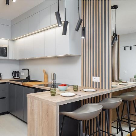 A&N Apartment - Partial Sea View And Free Parking มาคาร์สกา ภายนอก รูปภาพ