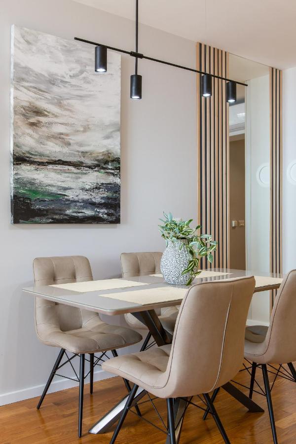 A&N Apartment - Partial Sea View And Free Parking มาคาร์สกา ภายนอก รูปภาพ